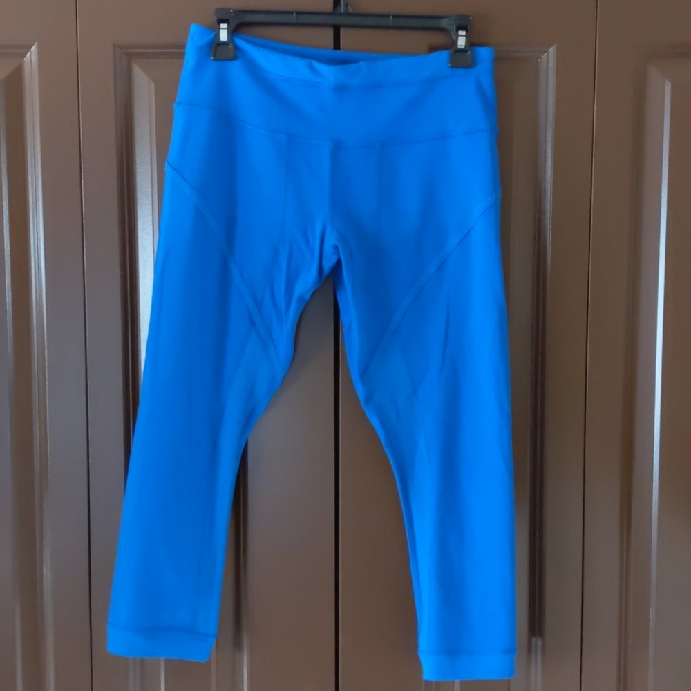 Lululemon Roll Out Crop Baroque Blue